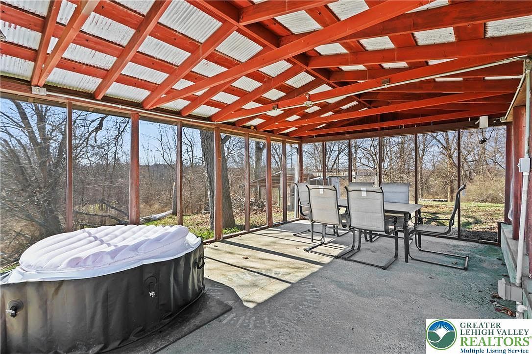 407 Jones St Mount Bethel, PA 18343 - Thumbnail 5