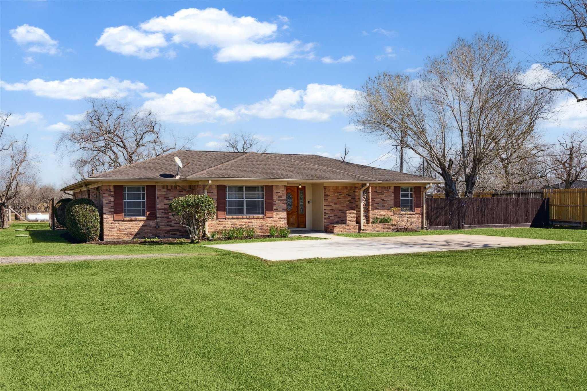 17019 McLean Road, Pearland, TX, USA, 77584 - Thumbnail 5