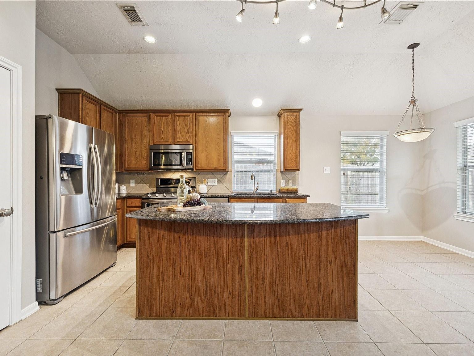 1909 Lazy Hollow Ln Pearland, TX 77581 - Thumbnail 5