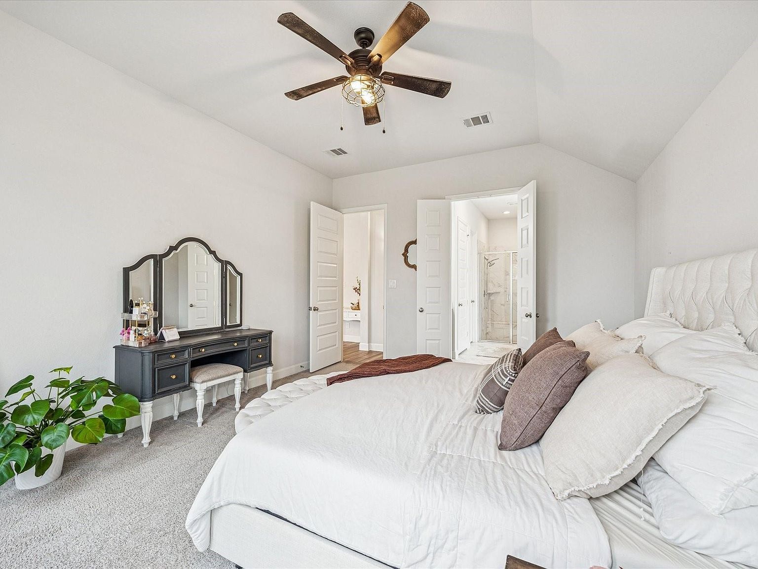 4527 Peloton Rd Iowa Colony, TX 77583 - Thumbnail 5