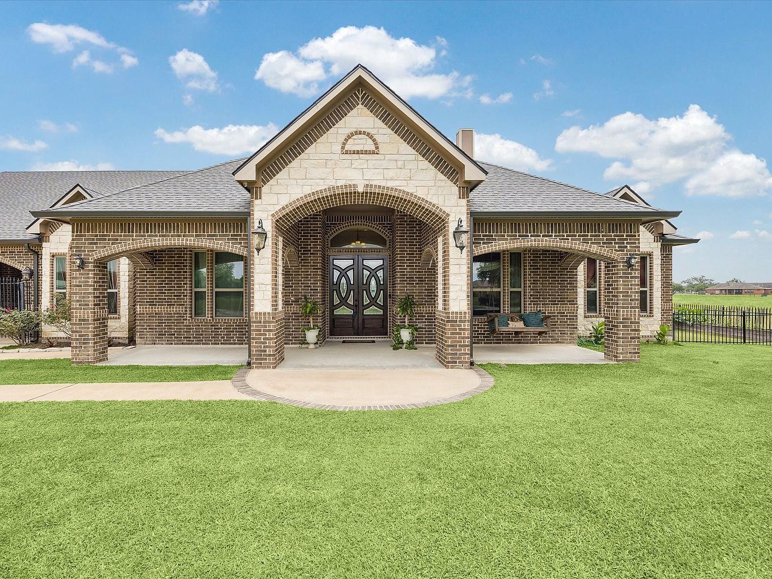 527 Lily Ln Rosharon, TX 77583 - Thumbnail 5