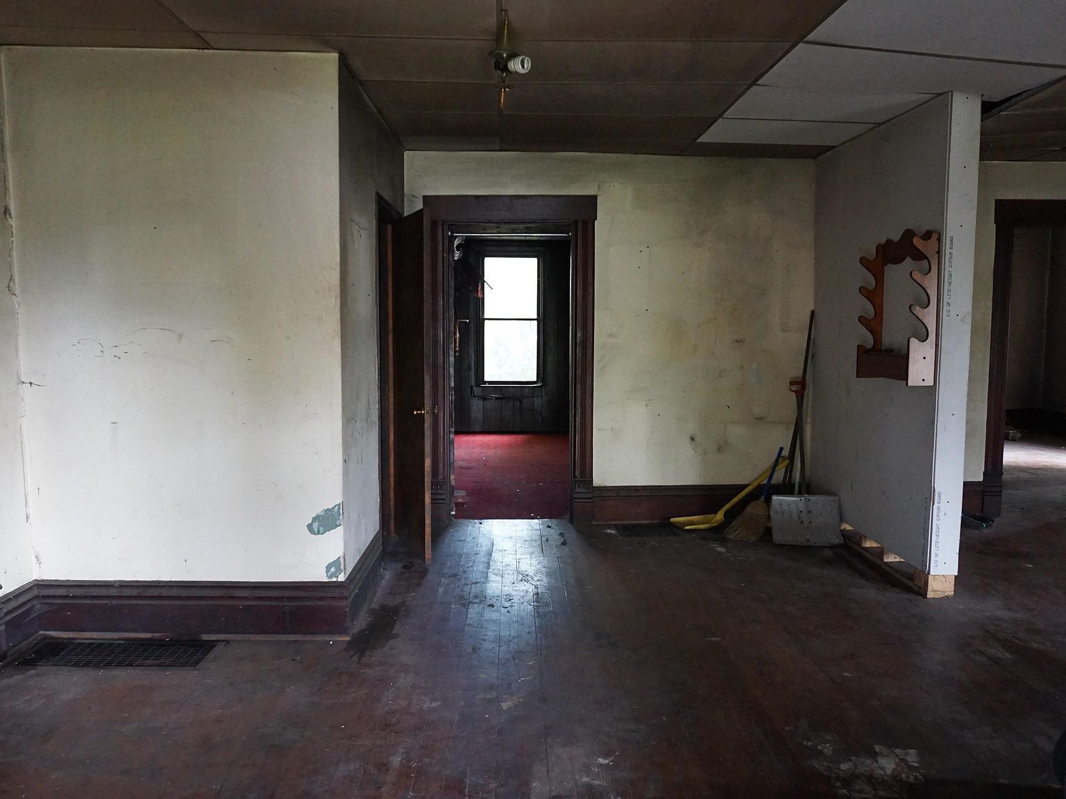 108 E Warrick St Owensville, IN 47665 - Thumbnail 5