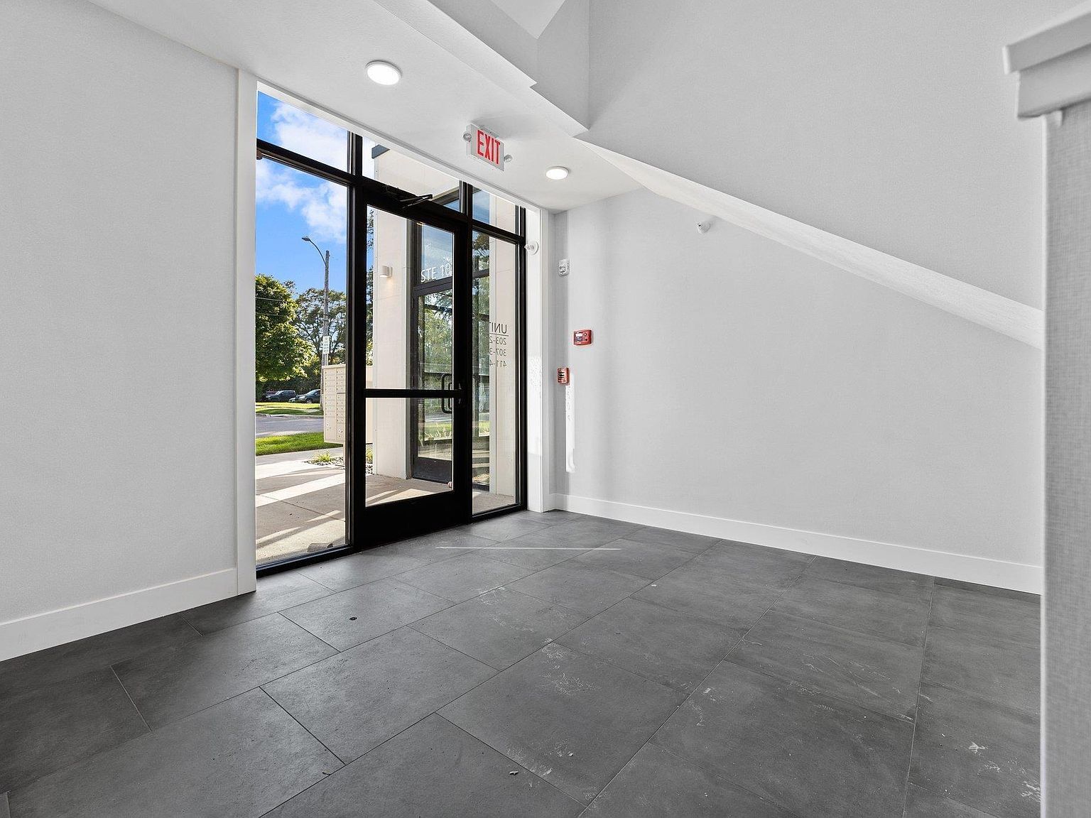 714-308 Randolph St Traverse City, MI 49684 - Thumbnail 5