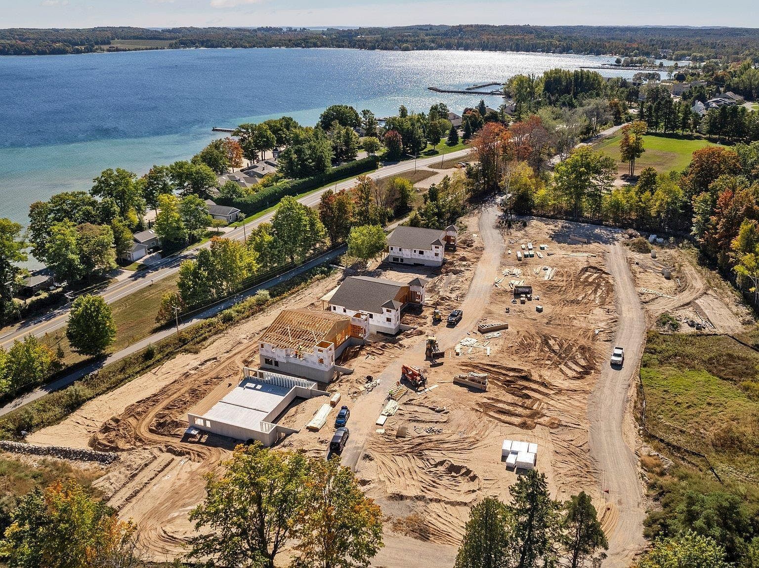 750 N Waypoint Cir #1 Suttons Bay, MI 49682 - Thumbnail 5