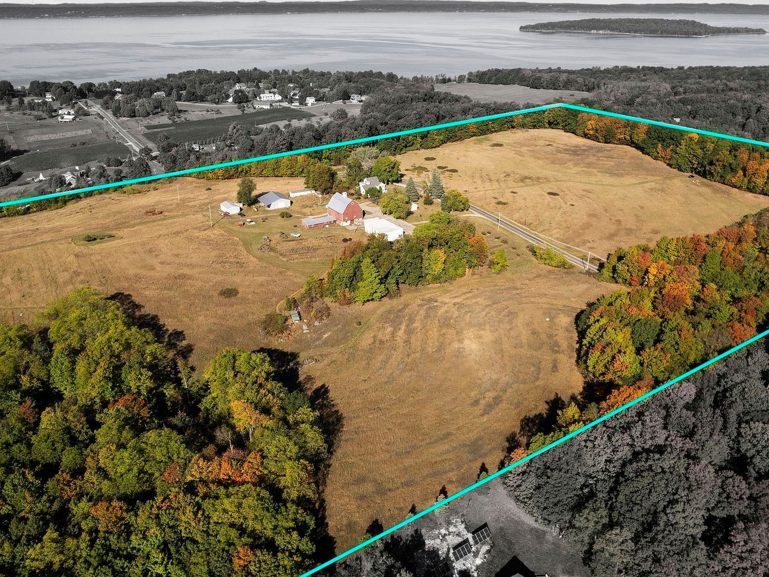 1378 Gray Rd Traverse City, MI 49686 - Thumbnail 5