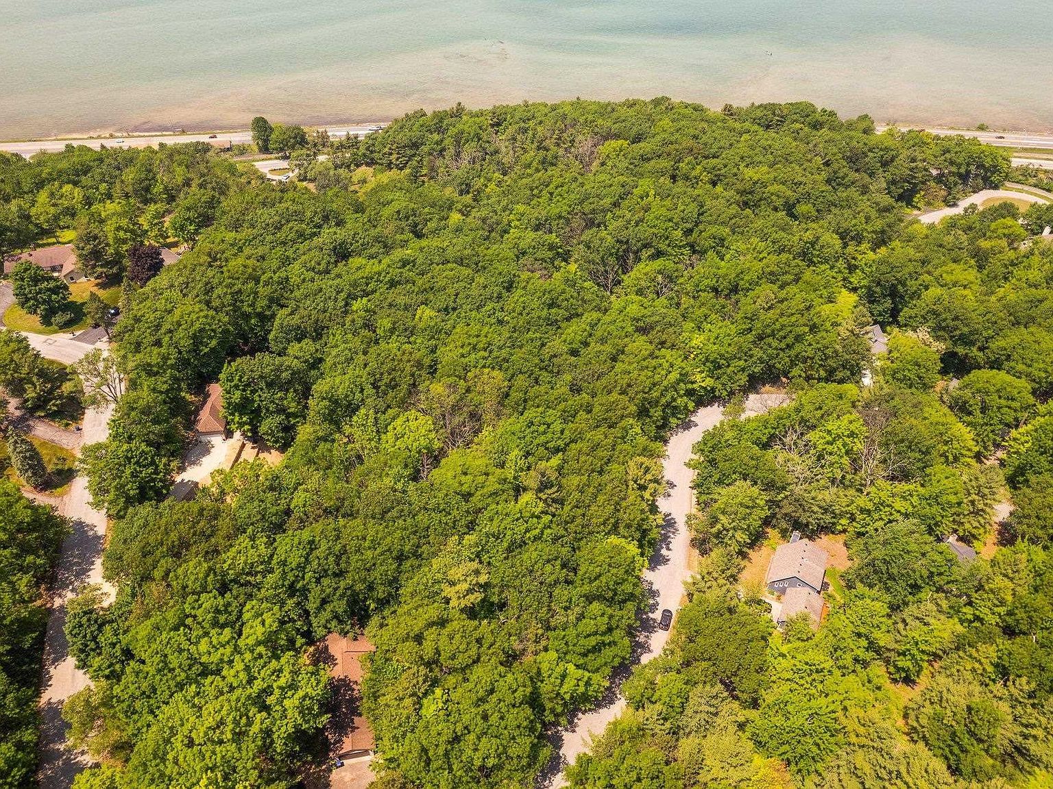 4513 Weathering Heights Rd #1-4 Traverse City, MI 49686 - Thumbnail 5