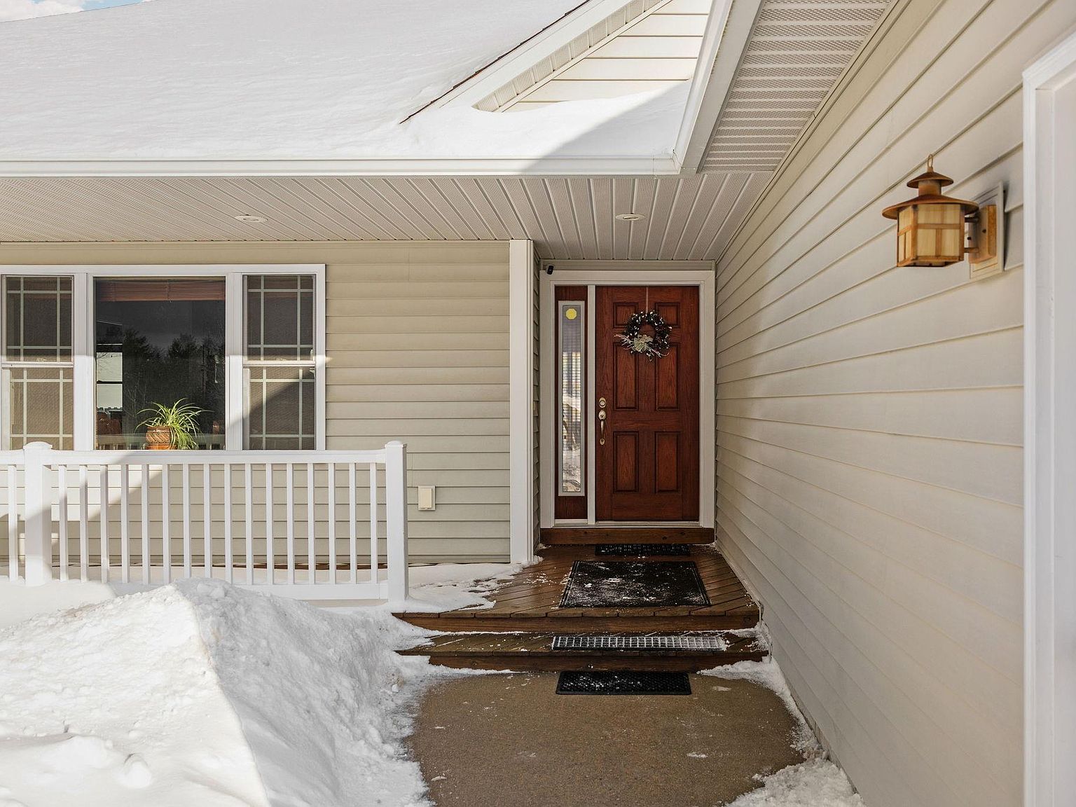 2424 Tyler Hills Dr Traverse City, MI 49685 - Thumbnail 5