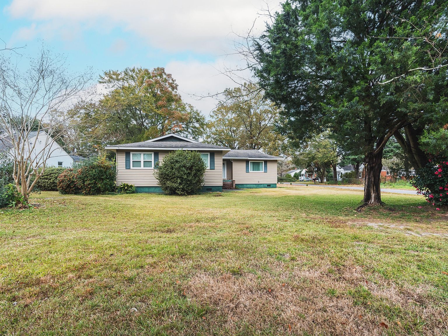 1216 Gibson Ave Hanahan, SC 29410 - Thumbnail 5