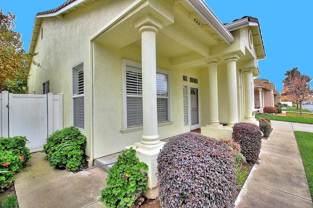 130 Little Johns Creek Dr Oakdale, CA 95361 - Thumbnail 5