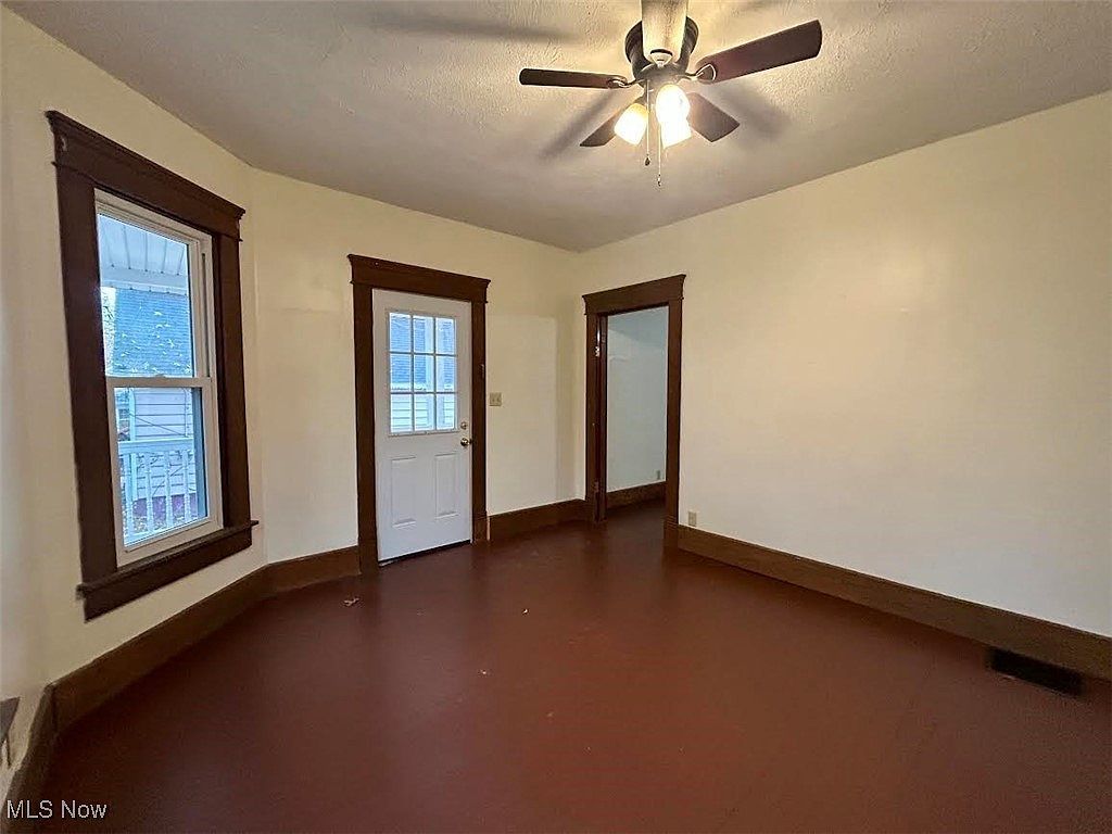 725 8th St Marietta, OH 45750 - Thumbnail 5