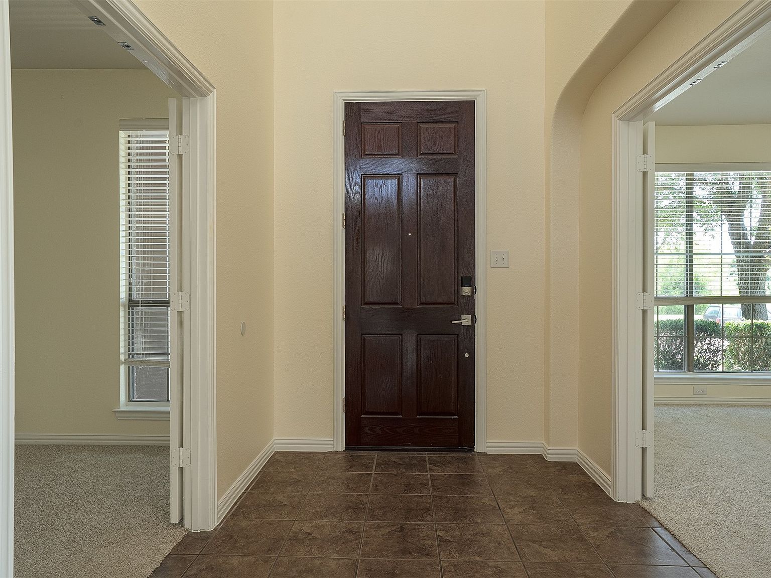 1220 Berkeley Dr Burleson, TX 76028 - Thumbnail 5