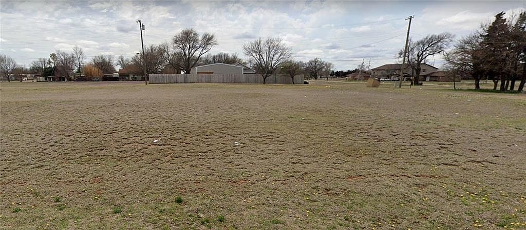 W Broadway Ave LOT 6-12 Elk City, OK 73644 - Thumbnail 5