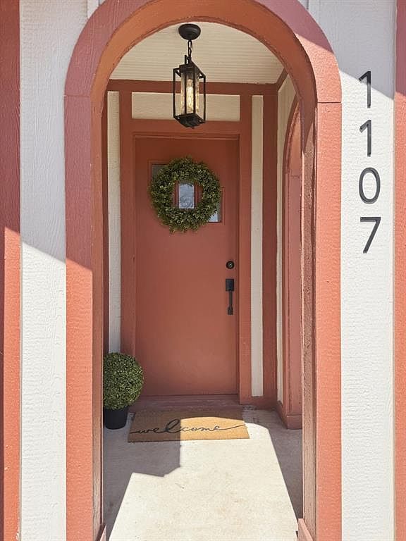 1107 W 2nd St Elk City, OK 73644 - Thumbnail 5