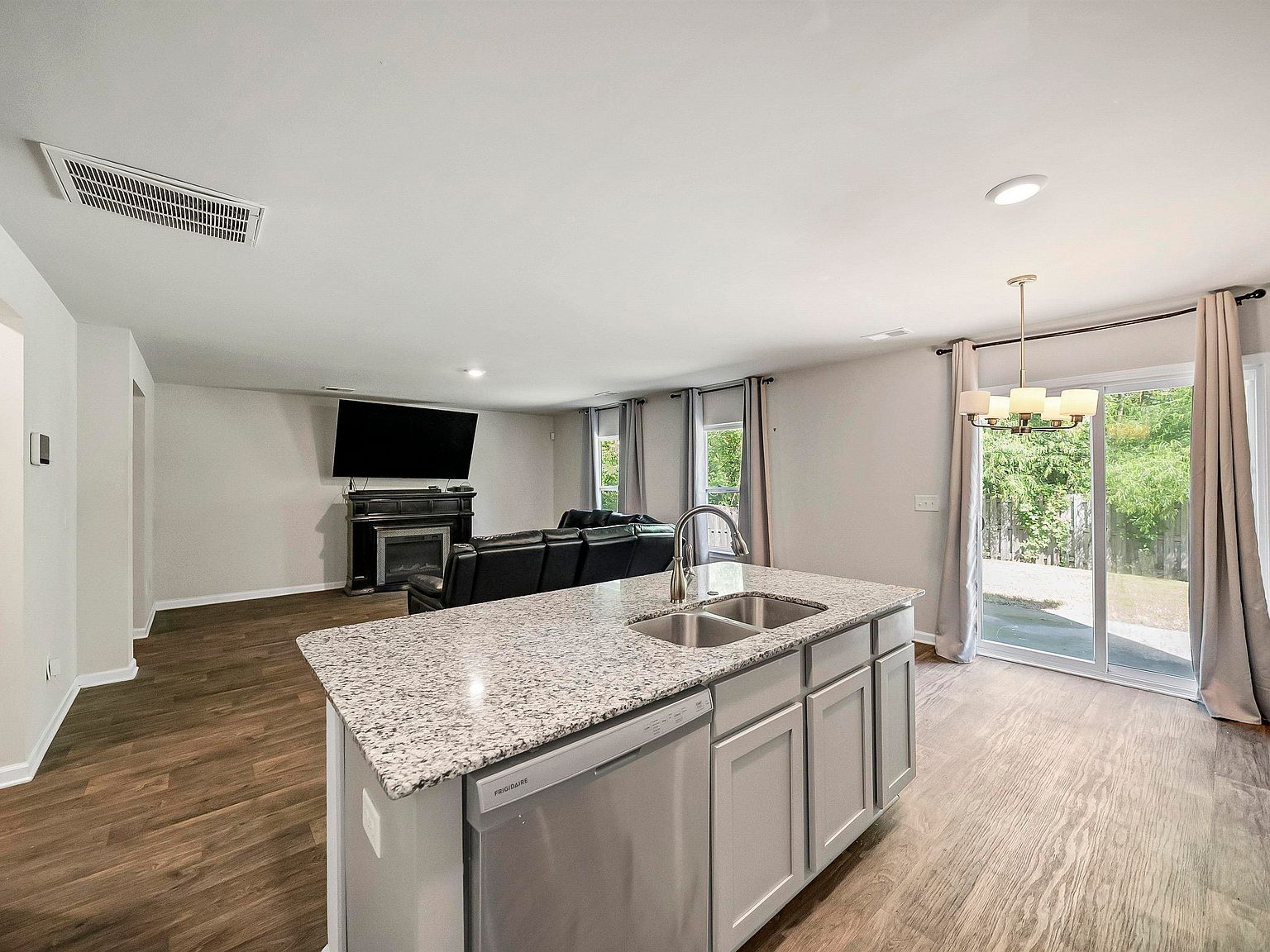 155 Plum Orchard Dr West Columbia, SC 29170 - Thumbnail 5