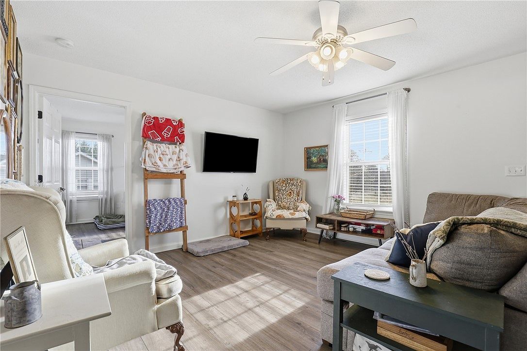 1519 E Calhoun St Anderson, SC 29621 - Thumbnail 5