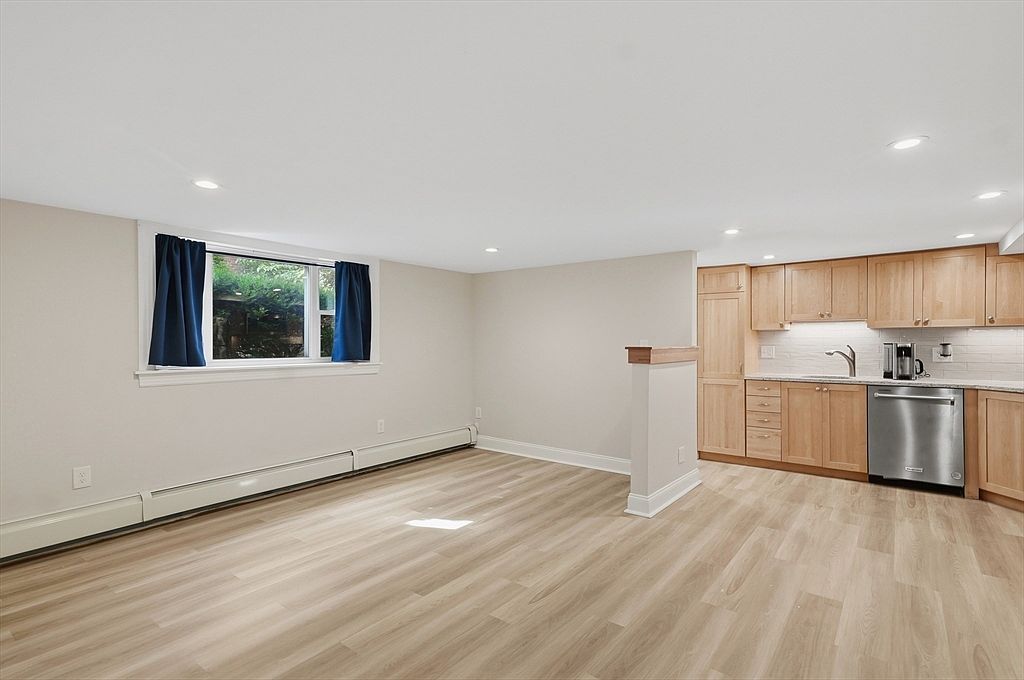 49 Colborne Rd APT B1 Brighton, MA 02135 - Thumbnail 5