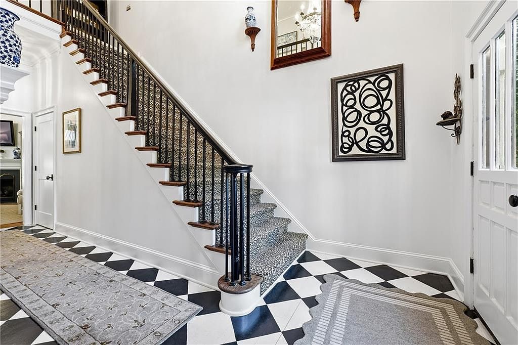 264 Summerour Vale Johns Creek, GA 30097 - Thumbnail 5