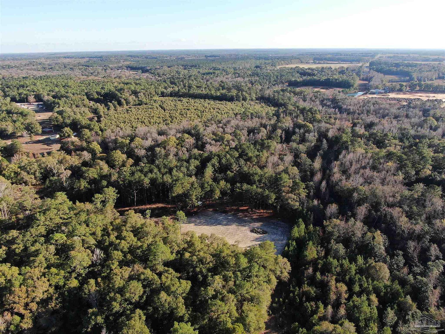 205 Varnum Rd Laurel Hill, FL 32567 - Thumbnail 5