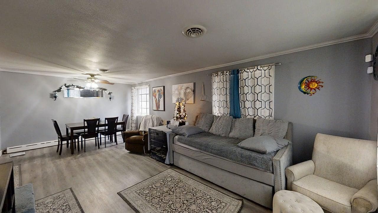 707 N Church St Thomasboro, IL 61878 - Thumbnail 5