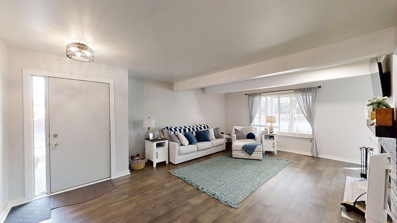 2134 Harbortown Cir #2134 Champaign, IL 61821 - Thumbnail 5