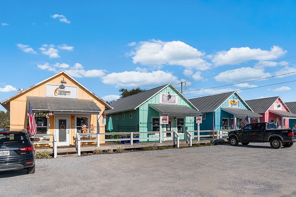 204 5th St Mexico Beach, FL 32456 - Thumbnail 5