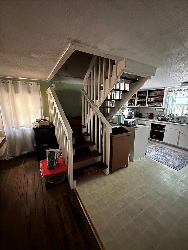 211 E Main St Willow Hill, IL 62480 - Thumbnail 5