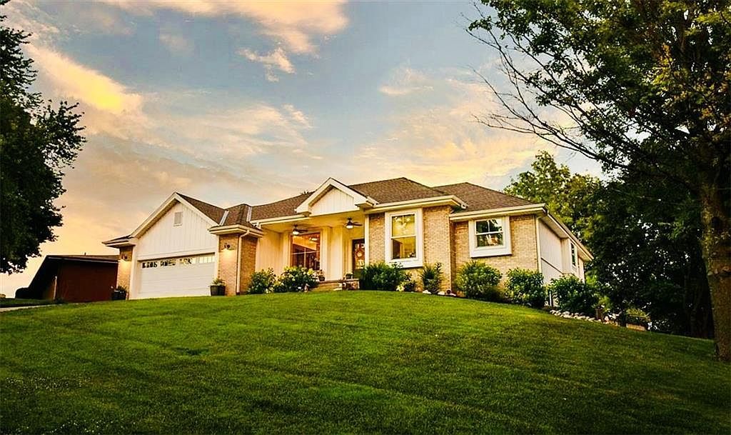 105 Summit Dr Wathena, KS 66090 - Thumbnail 5