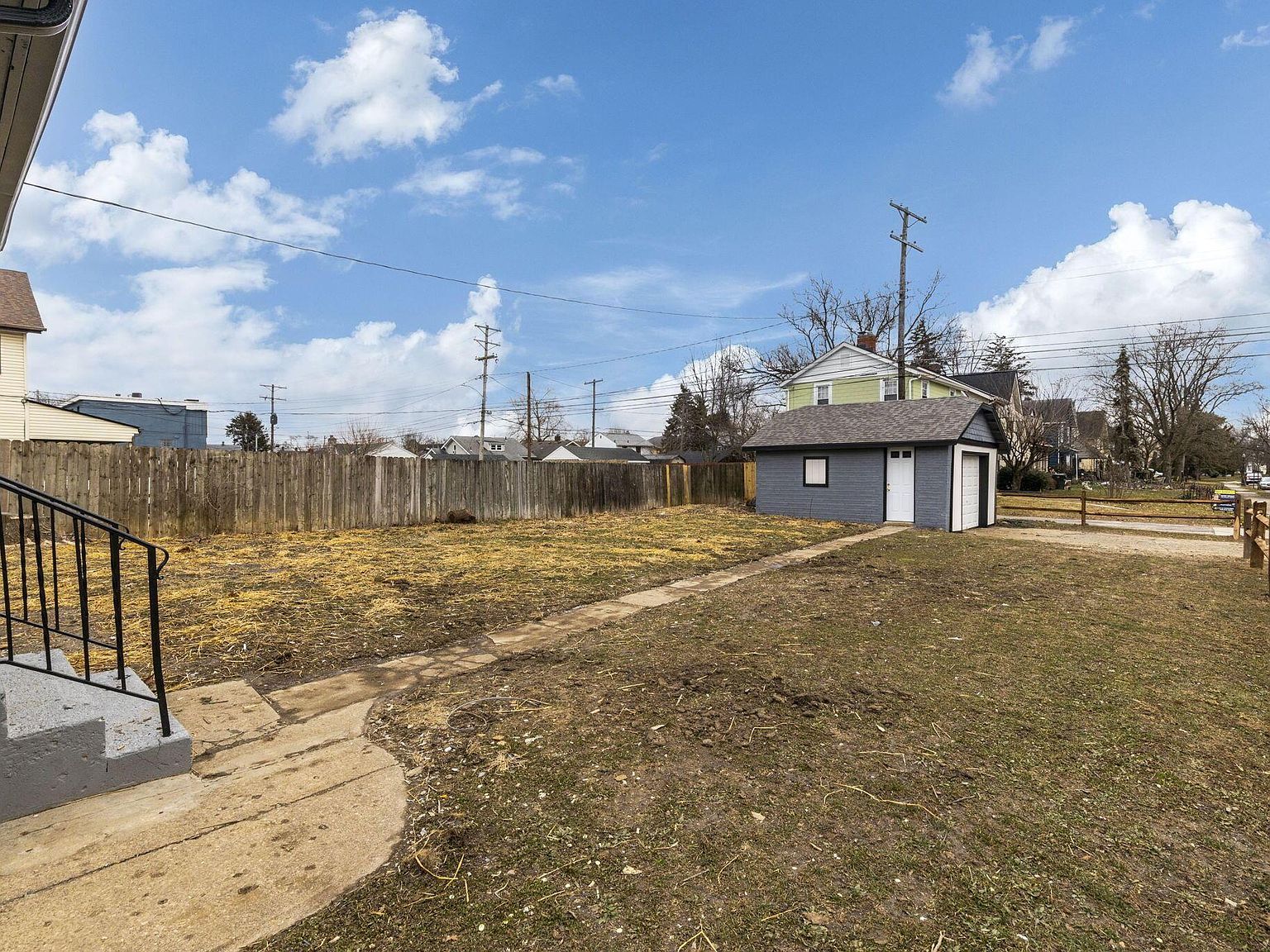 2835 Sullivant Ave Columbus, OH 43204 - Thumbnail 5