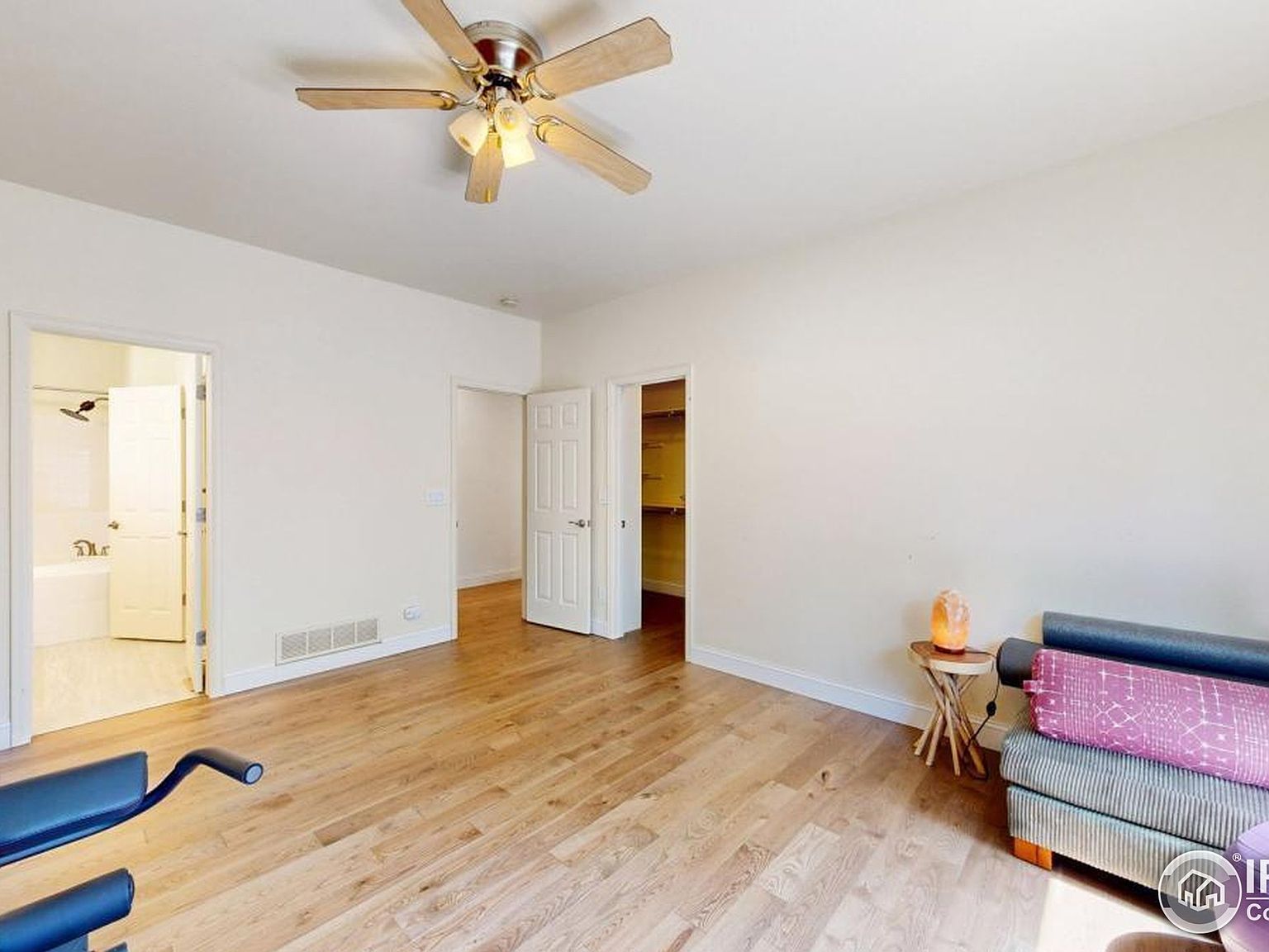 605 Saint Andrews Dr Longmont, CO 80504 - Thumbnail 5