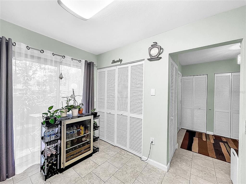 2920 Star Apple Ct Palm Harbor, FL 34684 - Thumbnail 5