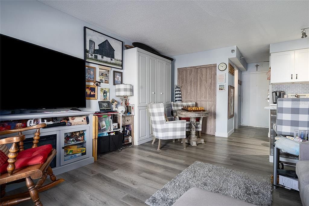 2043 S Atlantic Ave #308 Daytona Beach Shores, FL 32118 - Thumbnail 5