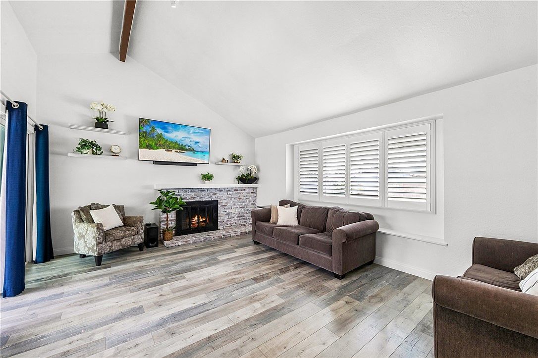 11631 New Zealand St Cypress, CA 90630 - Thumbnail 5