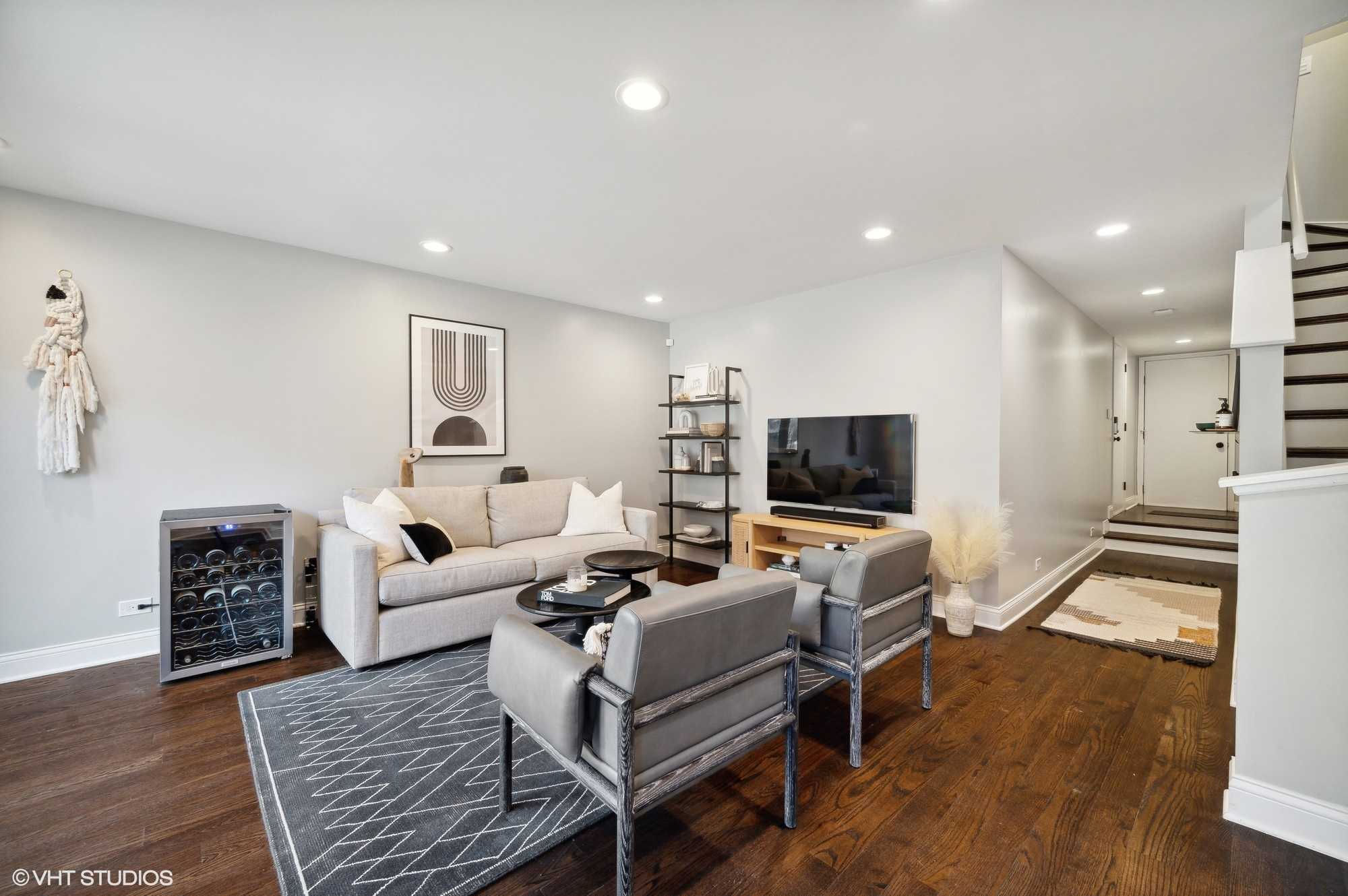 2343 North Wayne Avenue, Chicago, IL, USA, 60614 - Thumbnail 5