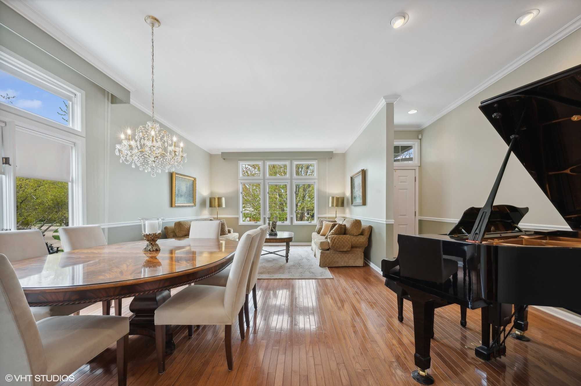 5443 North Lowell Avenue, Chicago, IL, USA, 60630 - Thumbnail 5