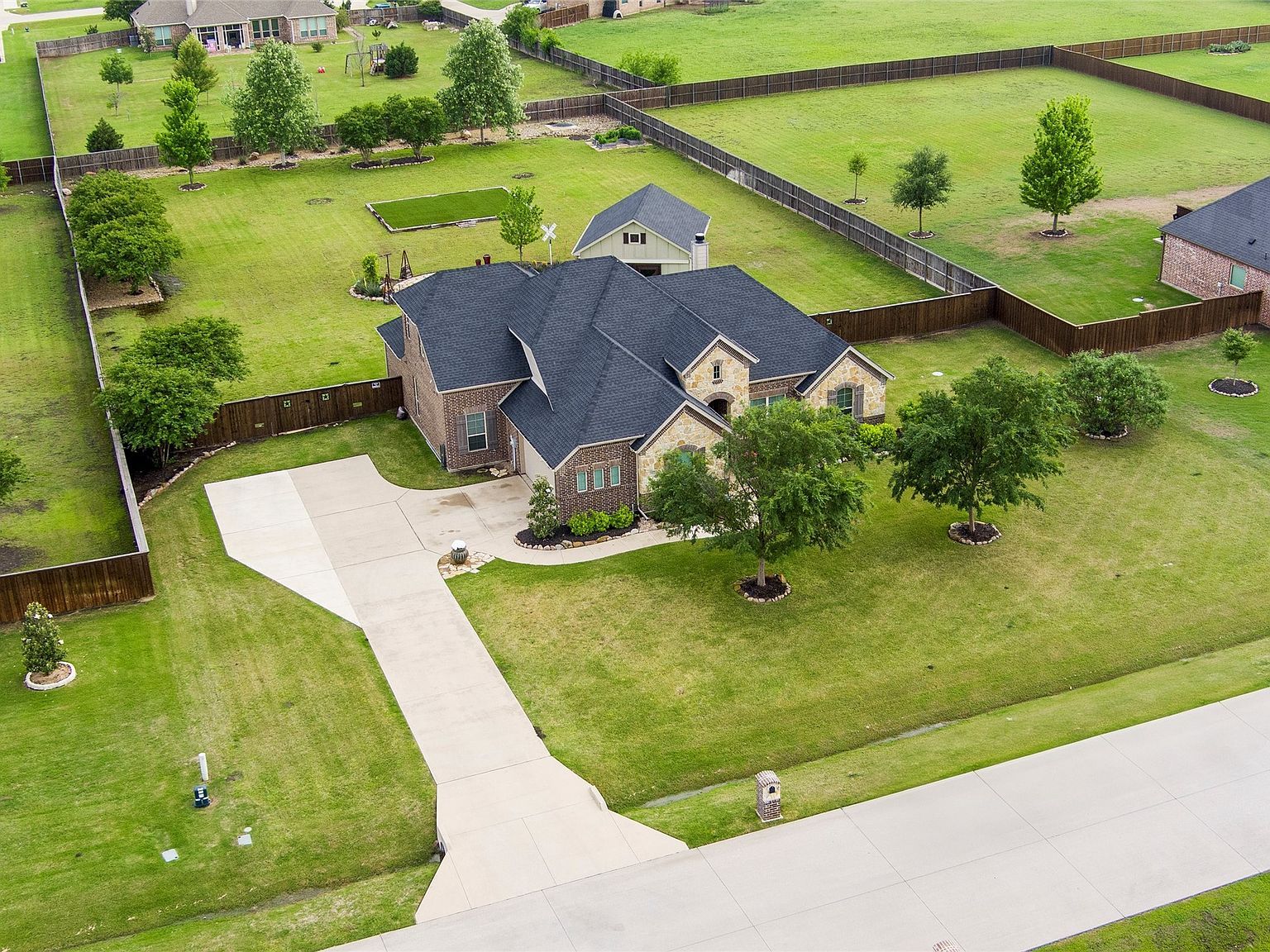 112 Shepherds Hill Rd Waxahachie, TX 75165 - Thumbnail 5