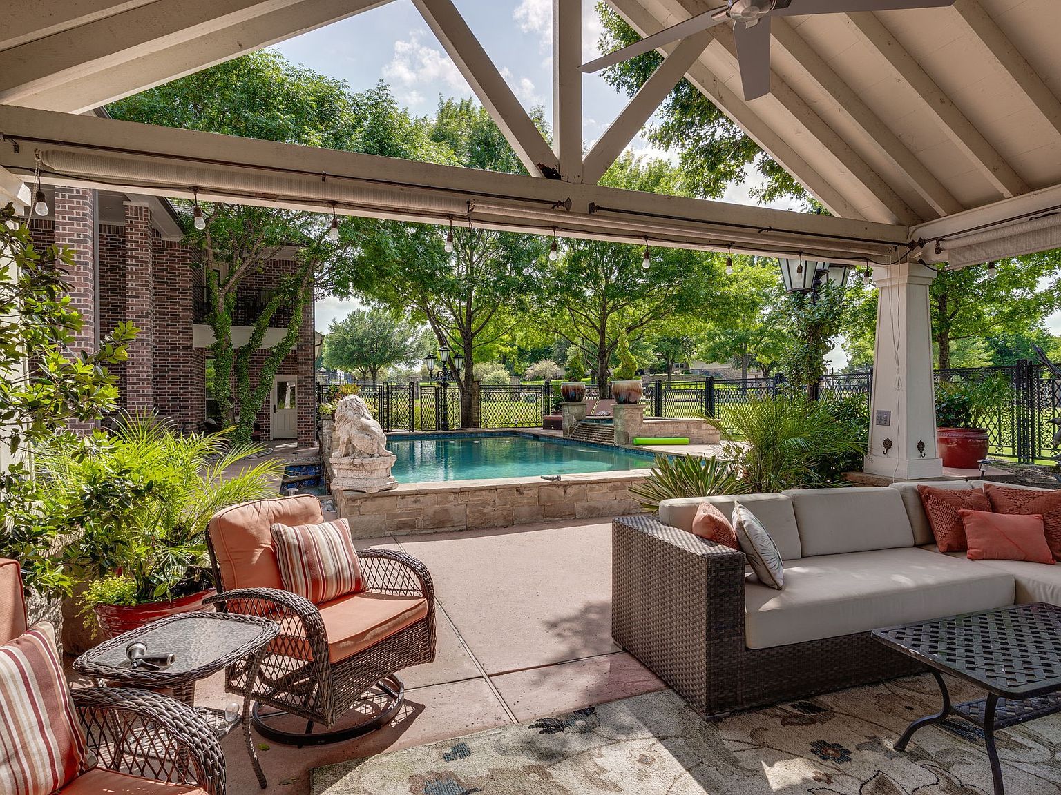 725 Locust Dr Red Oak, TX 75154 - Thumbnail 5