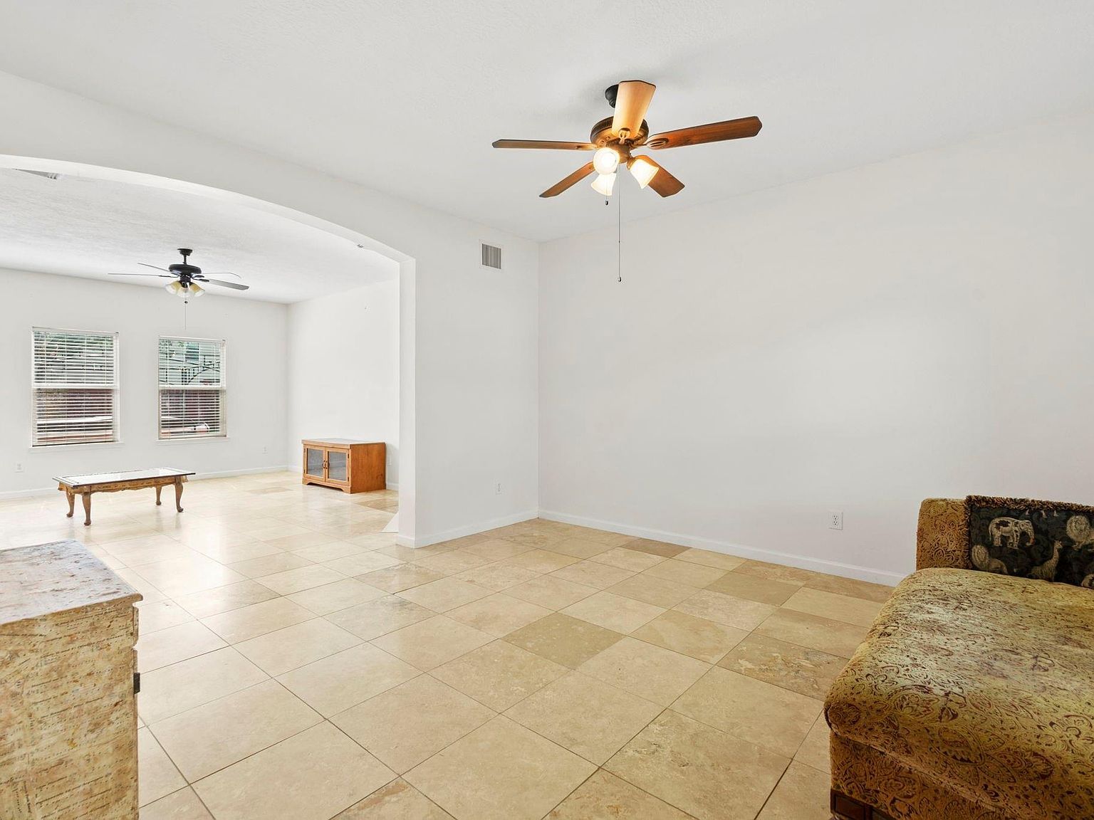 2106 Goldfinch Ln League City, TX 77573 - Thumbnail 5