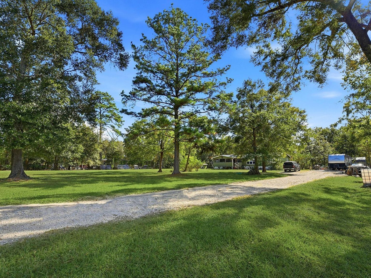 137 County Road 411 Dayton, TX 77535 - Thumbnail 5