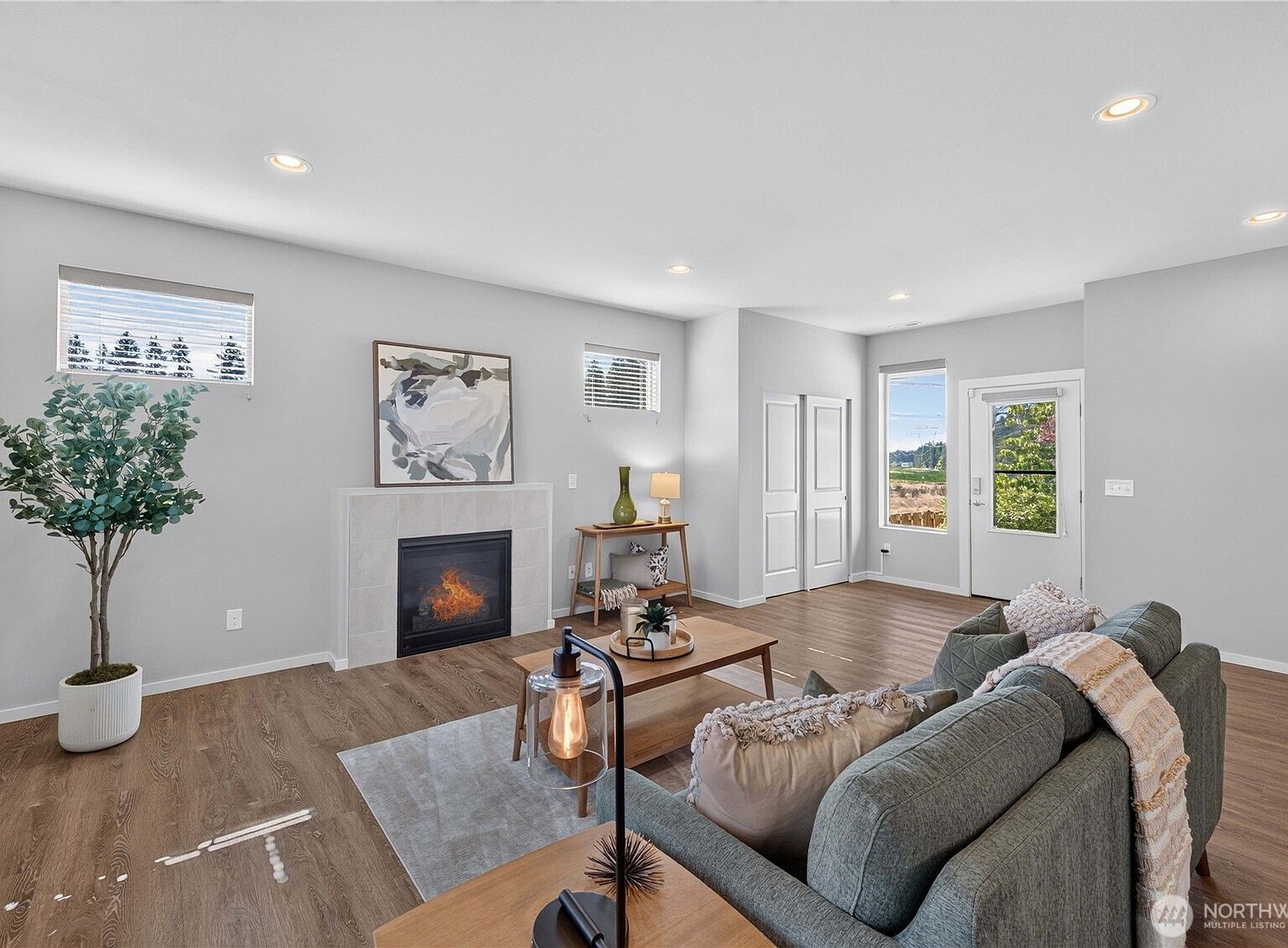 22437 SE 283rd Street Maple Valley, WA 98038 - Thumbnail 5