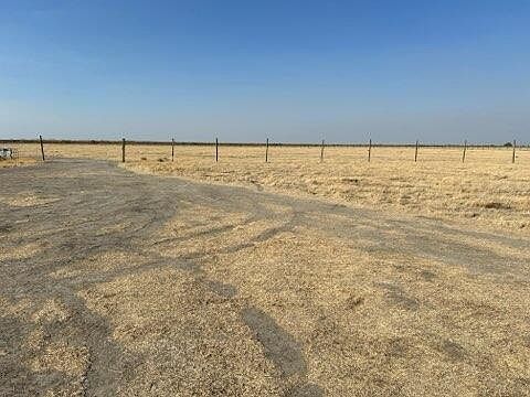 Olive St Alpaugh, CA 93201 - Thumbnail 5