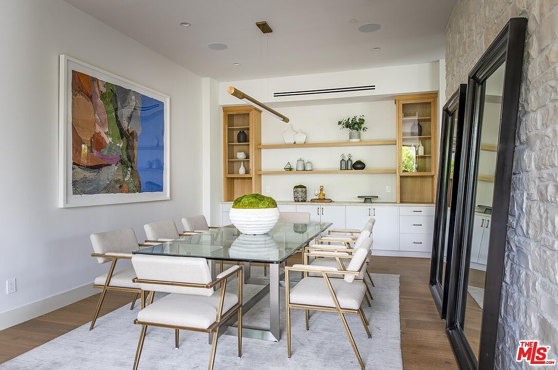 5136 Nagle Ave Sherman Oaks, CA 91423 - Thumbnail 5