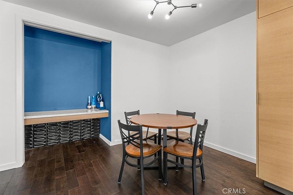 1411 N Hayworth Ave APT 15 West Hollywood, CA 90046 - Thumbnail 5