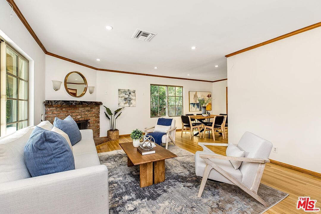 11261 Blix St North Hollywood, CA 91602 - Thumbnail 5