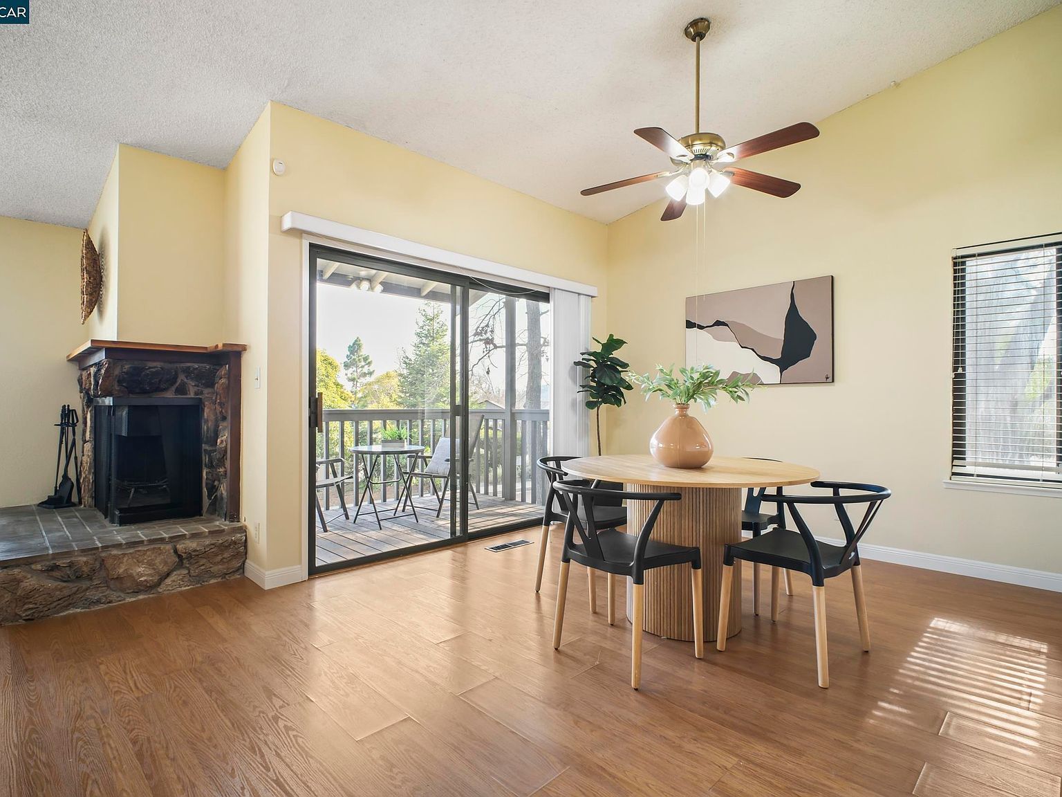 1487 Ashwood Dr Martinez, CA 94553 - Thumbnail 5