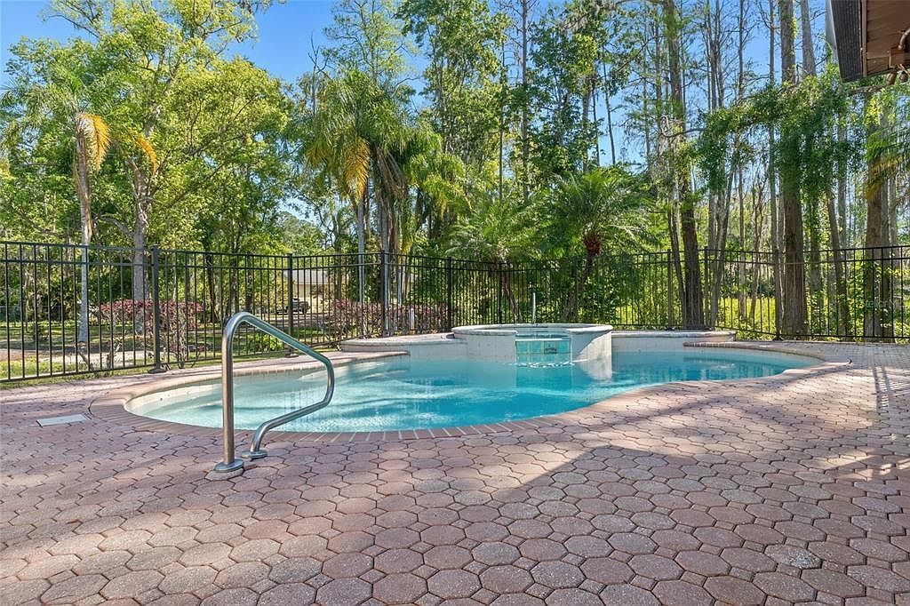 19019 3rd St NE Lutz, FL 33549 - Thumbnail 5