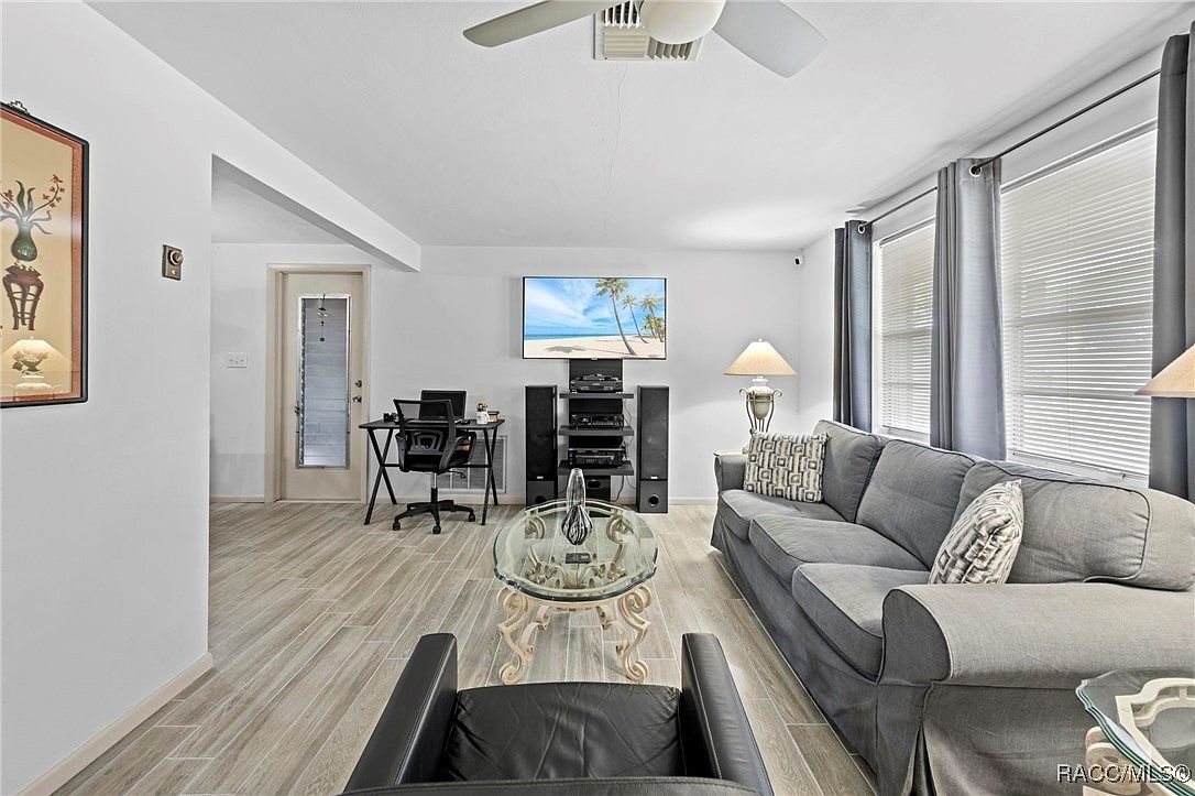 3640 Connon Dr New Port Richey, FL 34652 - Thumbnail 5