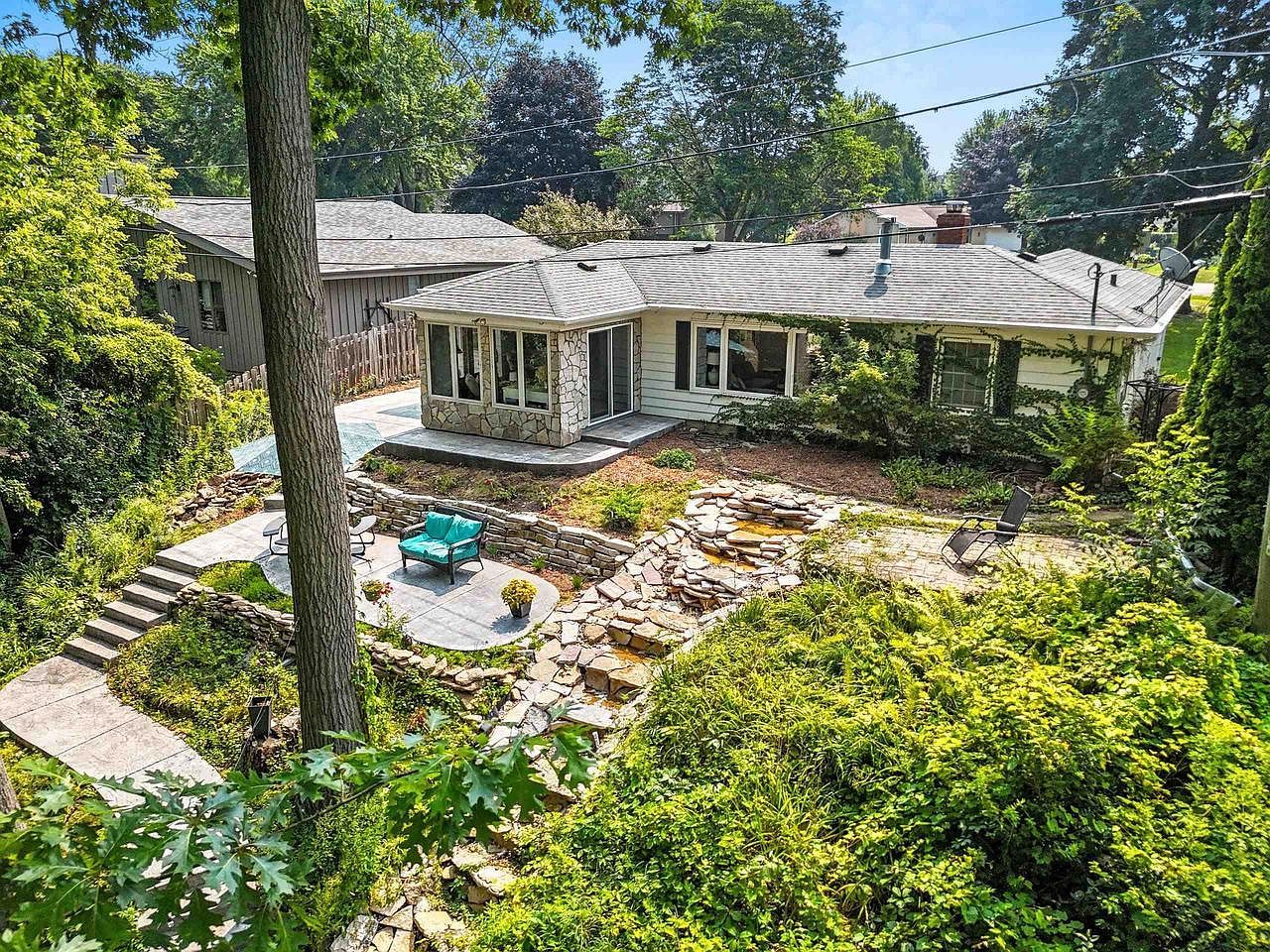 2323 Palisades Dr Appleton, WI 54915 - Thumbnail 5