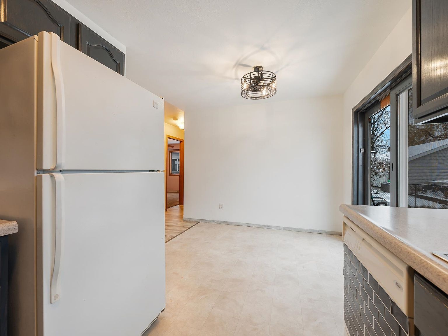 1431 Powers St Oshkosh, WI 54901 - Thumbnail 5