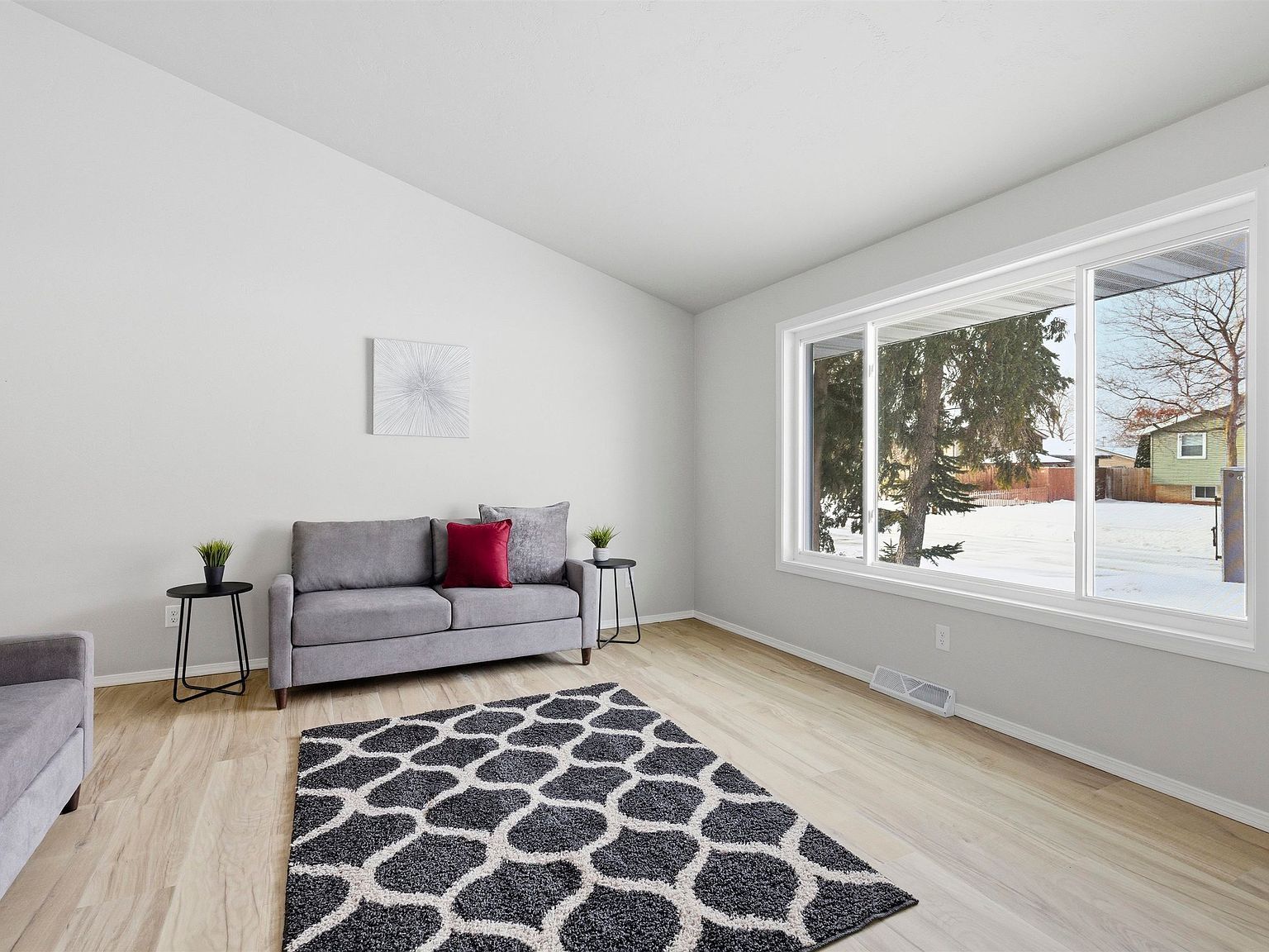 2518 S Madison St Appleton, WI 54915 - Thumbnail 5