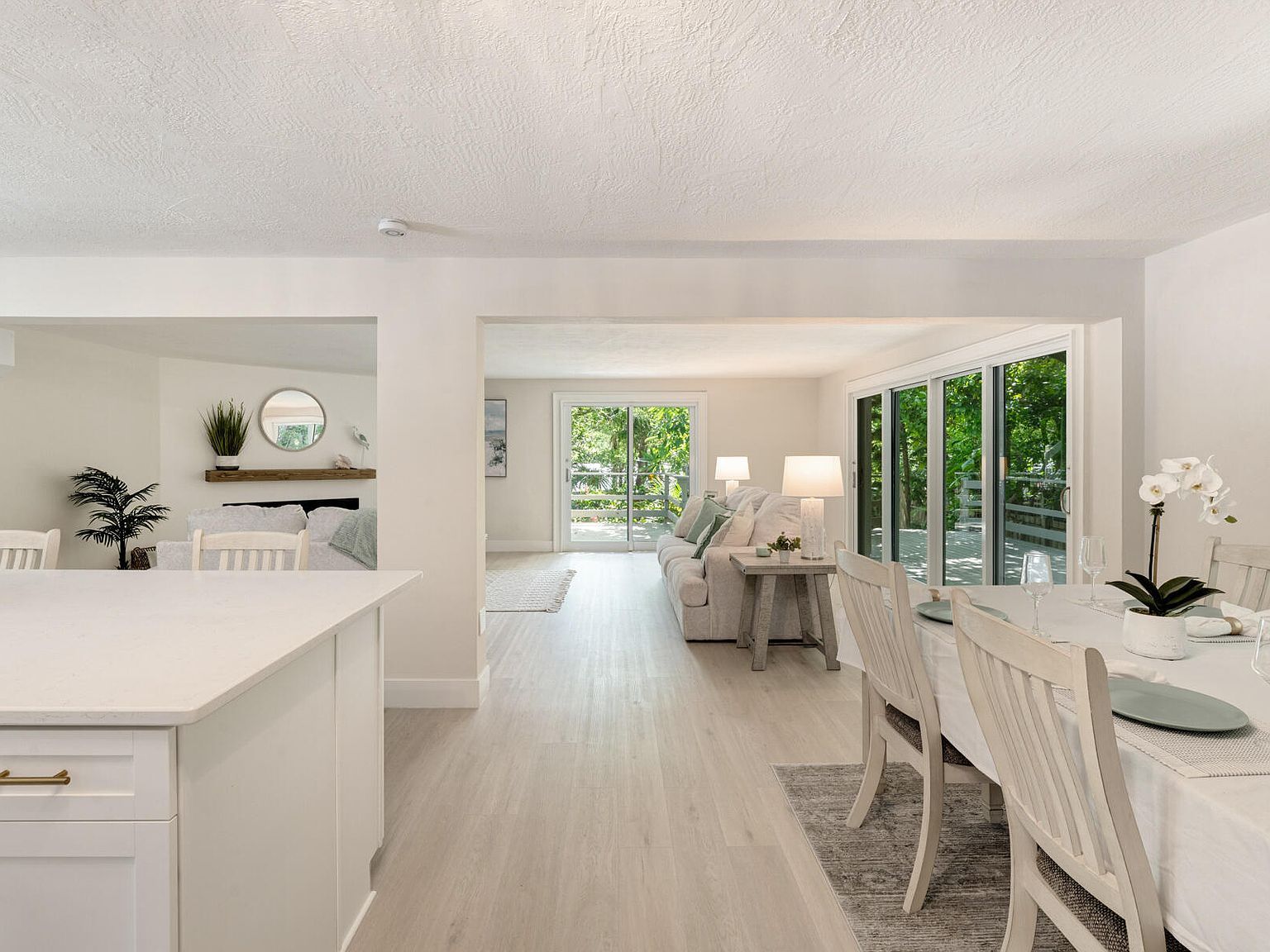 82260 Overseas Hwy Upper Matecumbe Key, FL 33036 - Thumbnail 5